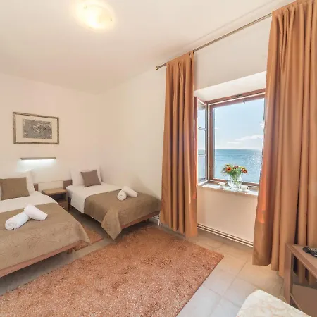 Apartment R Club Old Town *